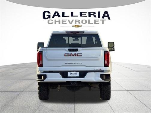 2022 GMC Sierra 2500 AT4