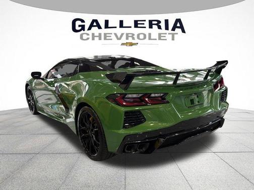 Green Metallic 2026 Chevrolet Corvette Stingray w/3LT