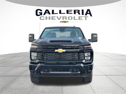 2026 Chevrolet Silverado 2500 Custom