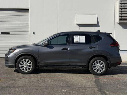 2018 Nissan Rogue S