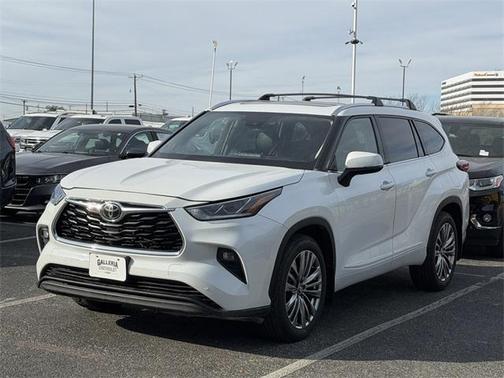 2022 Toyota Highlander Limited