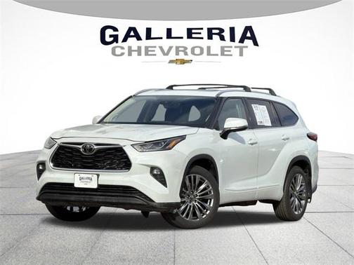 2022 Toyota Highlander Limited