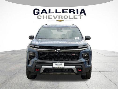 Lakeshore Blue Metallic 2026 Chevrolet Traverse Z71