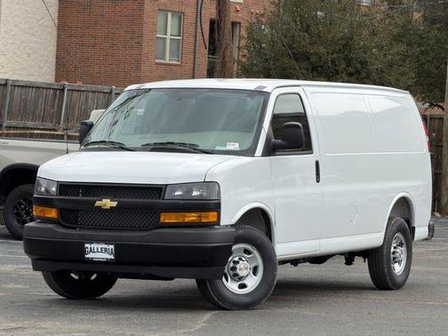 2026 Chevrolet Express 2500 Work Van