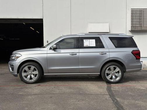2023 Ford Expedition Platinum