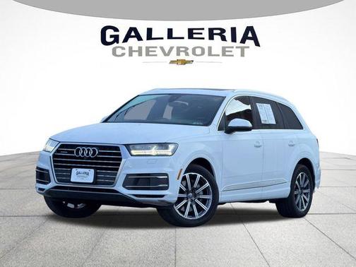 2019 Audi Q7 45 Premium Plus