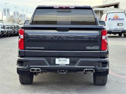 2022 Chevrolet Silverado 1500 High Country