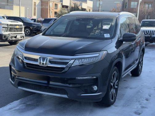2021 Honda Pilot Touring 8-Passenger