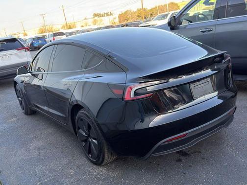 2025 Tesla Model 3 Long Range