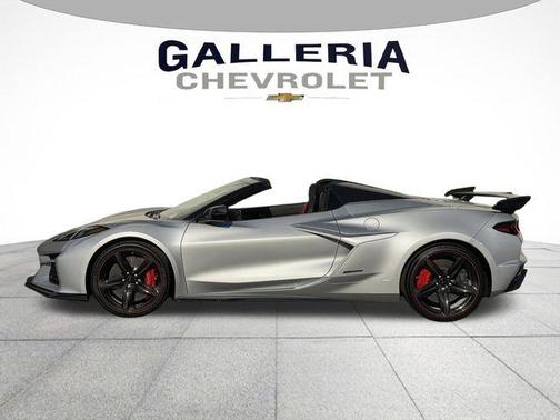 Blade Silver Metallic 2026 Chevrolet Corvette E-Ray
