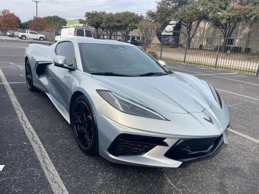 2024 Chevrolet Corvette Stingray w/2LT
