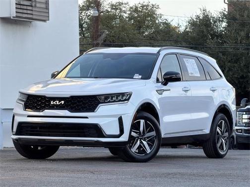 2022 Kia Sorento S