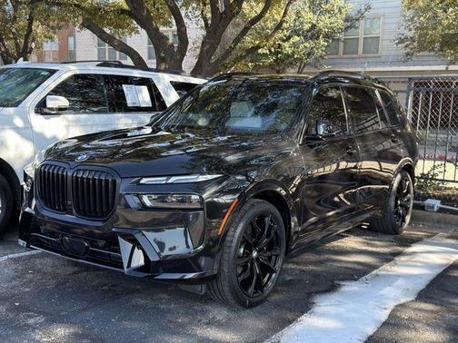 2023 BMW X7 xDrive40i