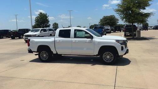 Summit White 2026 Chevrolet Colorado LT