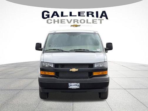 2026 Chevrolet Express 2500 Work Van