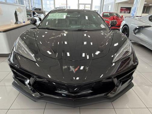 2026 Chevrolet Corvette Stingray w/1LT