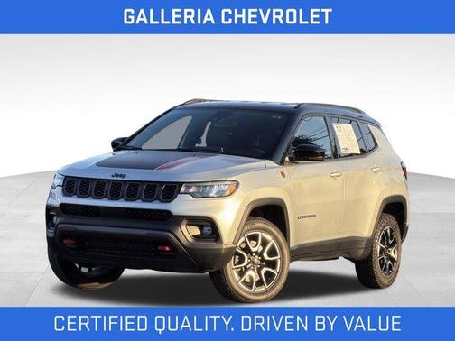 Silver Zynith 2025 Jeep Compass Trailhawk