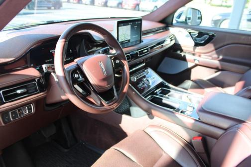 2022 Lincoln Aviator Black Label AWD