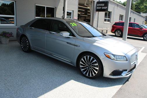 2020 Lincoln Continental Black Label