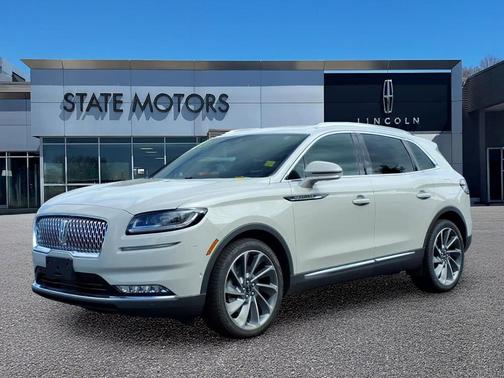 Ceramic White 2023 Lincoln Nautilus Reserve