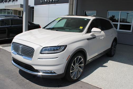 Ceramic White 2023 Lincoln Nautilus Reserve
