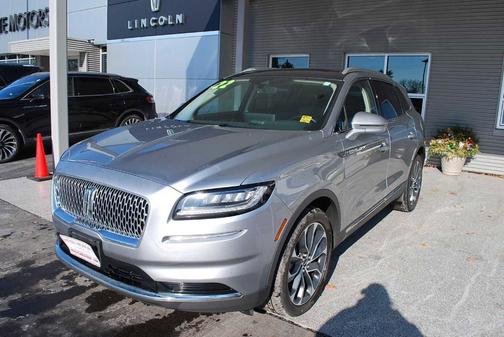 2022 Lincoln Nautilus Reserve