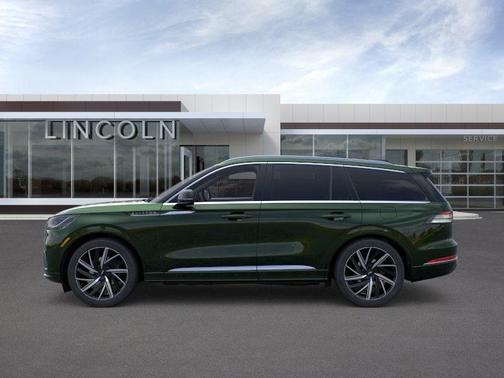 Bright Green 2026 Lincoln Aviator Black Label AWD