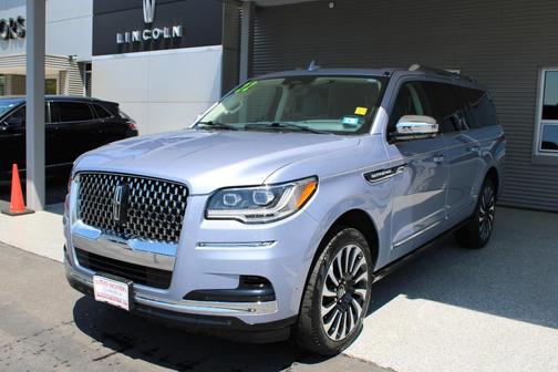 2022 Lincoln Navigator L Black Label