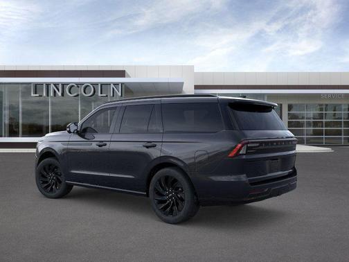 2025 Lincoln Navigator Reserve