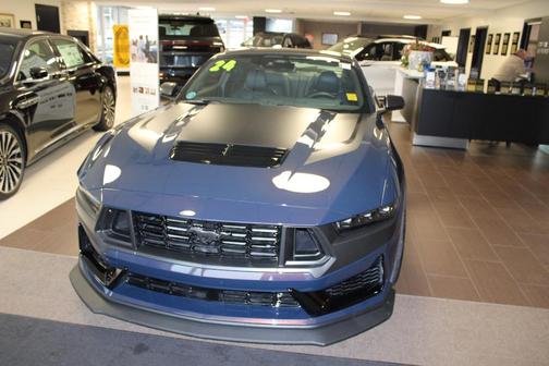 2024 Ford Mustang Dark Horse
