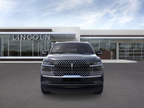 Black 2026 Lincoln Navigator L Reserve