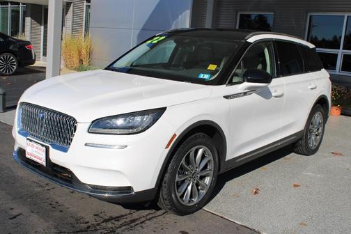 2022 Lincoln Corsair Standard