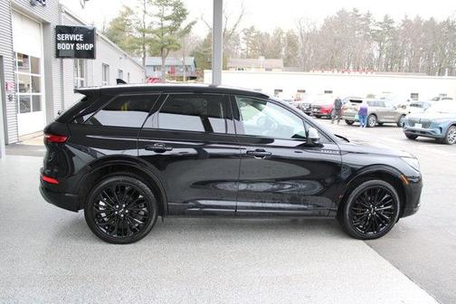 2023 Lincoln Corsair Standard