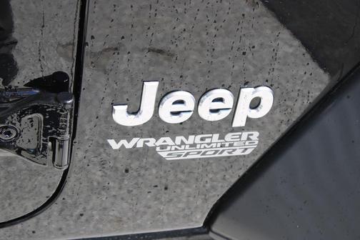 Black Clearcoat 2018 Jeep Wrangler Unlimited Sport
