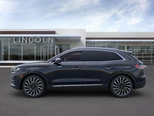 2023 Lincoln Nautilus Black Label