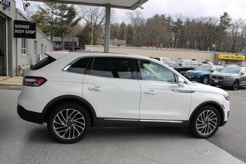 2020 Lincoln Nautilus Reserve