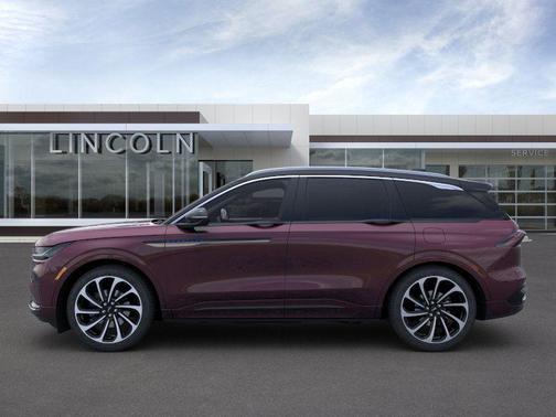 2025 Lincoln Nautilus Black Label