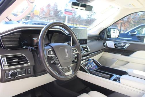 2021 Lincoln Navigator Black Label