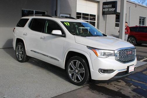 2017 GMC Acadia Denali