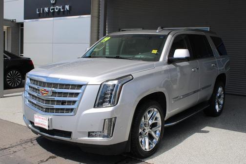 Radiant Silver Metallic 2019 Cadillac Escalade Luxury