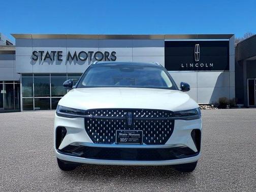 White Platinum Tri-Coat 2026 Lincoln Nautilus Reserve