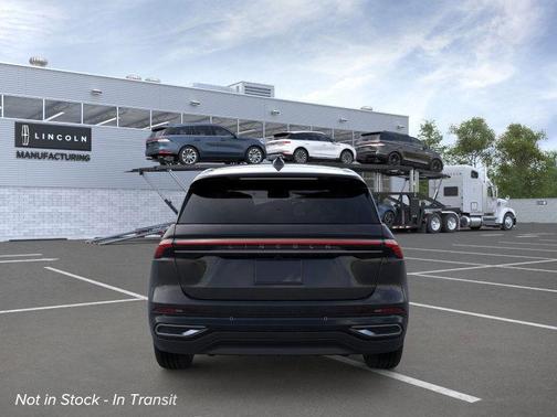 Infinite Black Metallic 2026 Lincoln Nautilus Premiere