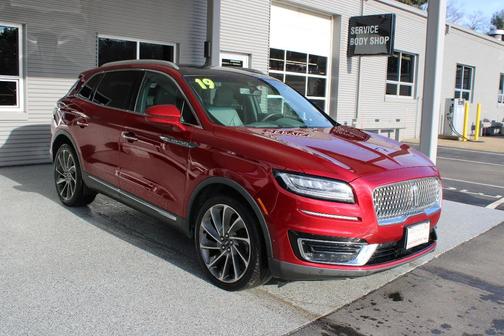 2019 Lincoln Nautilus Reserve