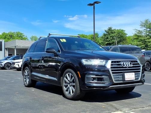 Orca Black Metallic 2018 Audi Q7 3.0T Premium Plus