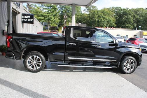 2022 Chevrolet Silverado 1500 High Country