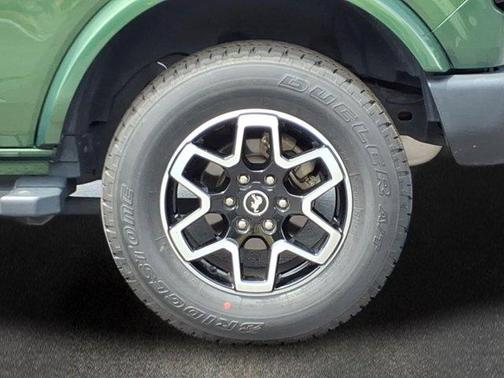 Green 2022 Ford Bronco