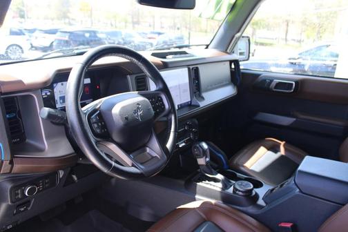 Green 2022 Ford Bronco