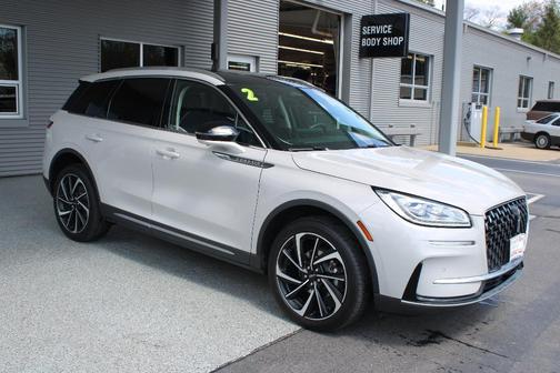 Ceramic White 2023 Lincoln Corsair Reserve
