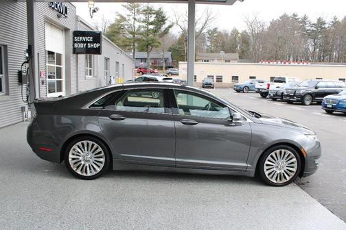 2016 Lincoln MKZ Base