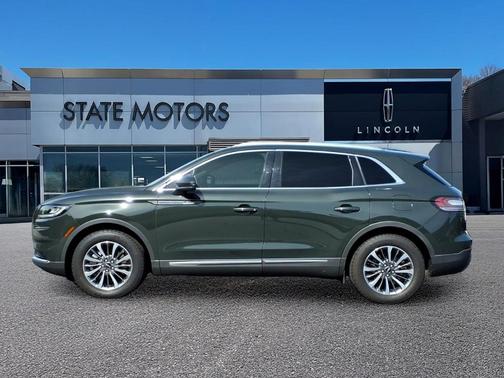 Green Metallic 2023 Lincoln Nautilus Standard